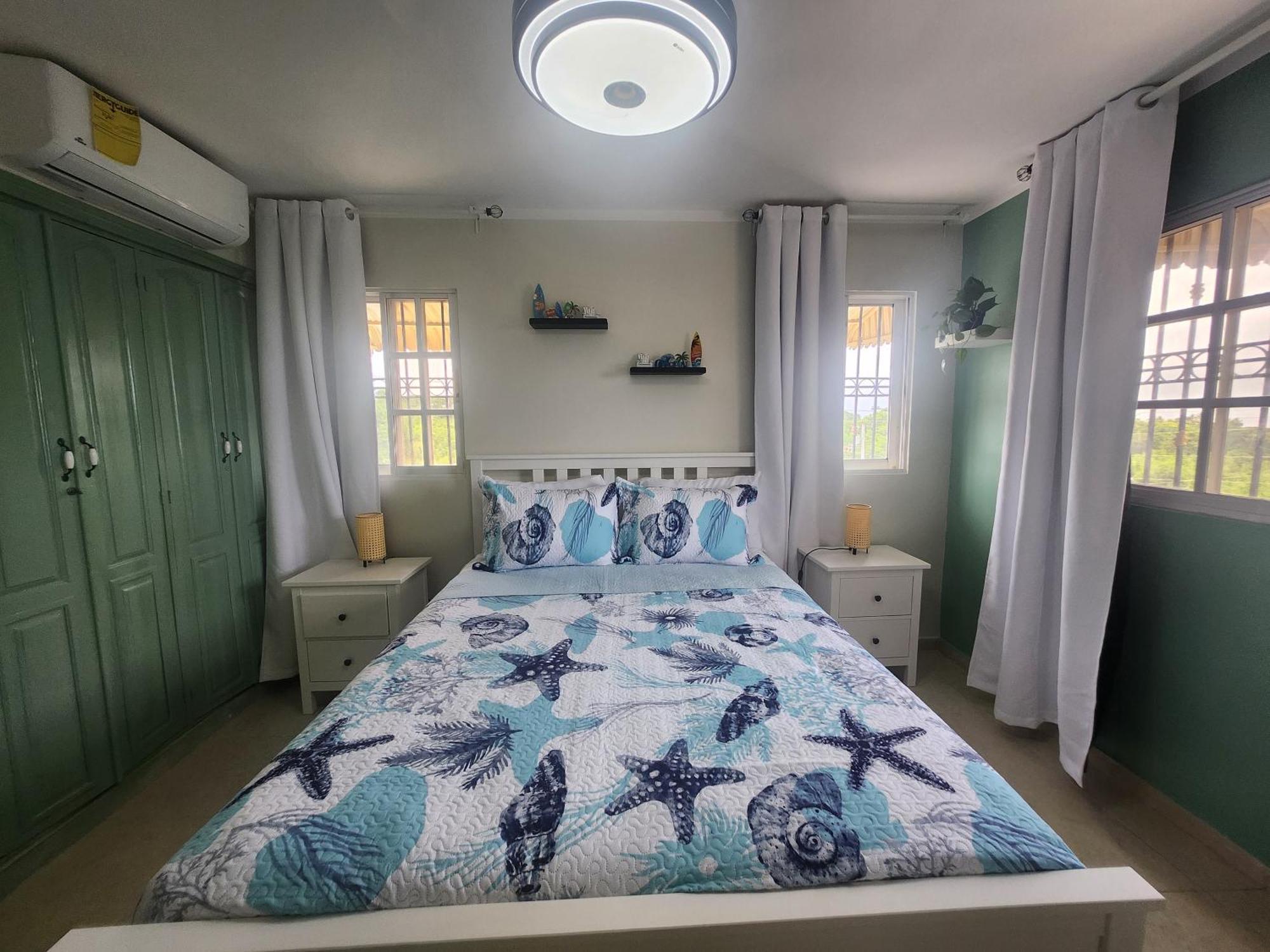 Casita Linda Larimar - 2Br Apartment With Rooftop, Bay Views, Fast Wifi, Near Beach In Barahona Buitenkant foto